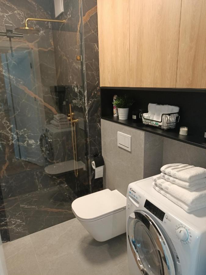 Maris - Srodmiescie - Klimatyzacja - Prywatny Parking Apartment Gdynia